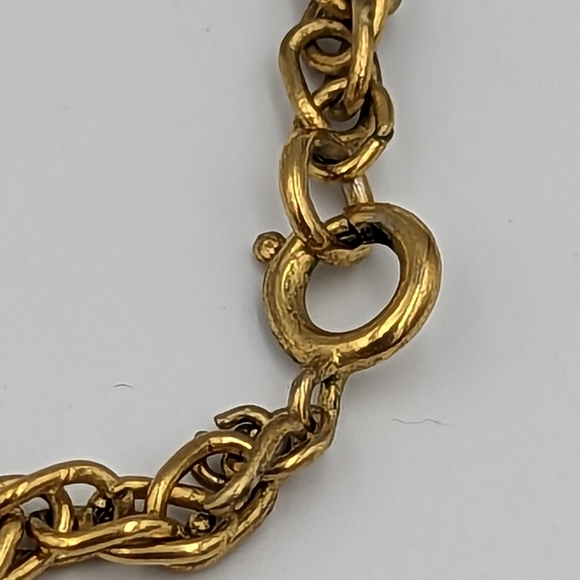 Vintage White Enamel Necklace by Crown TRIFARI - Picture 7 of 10